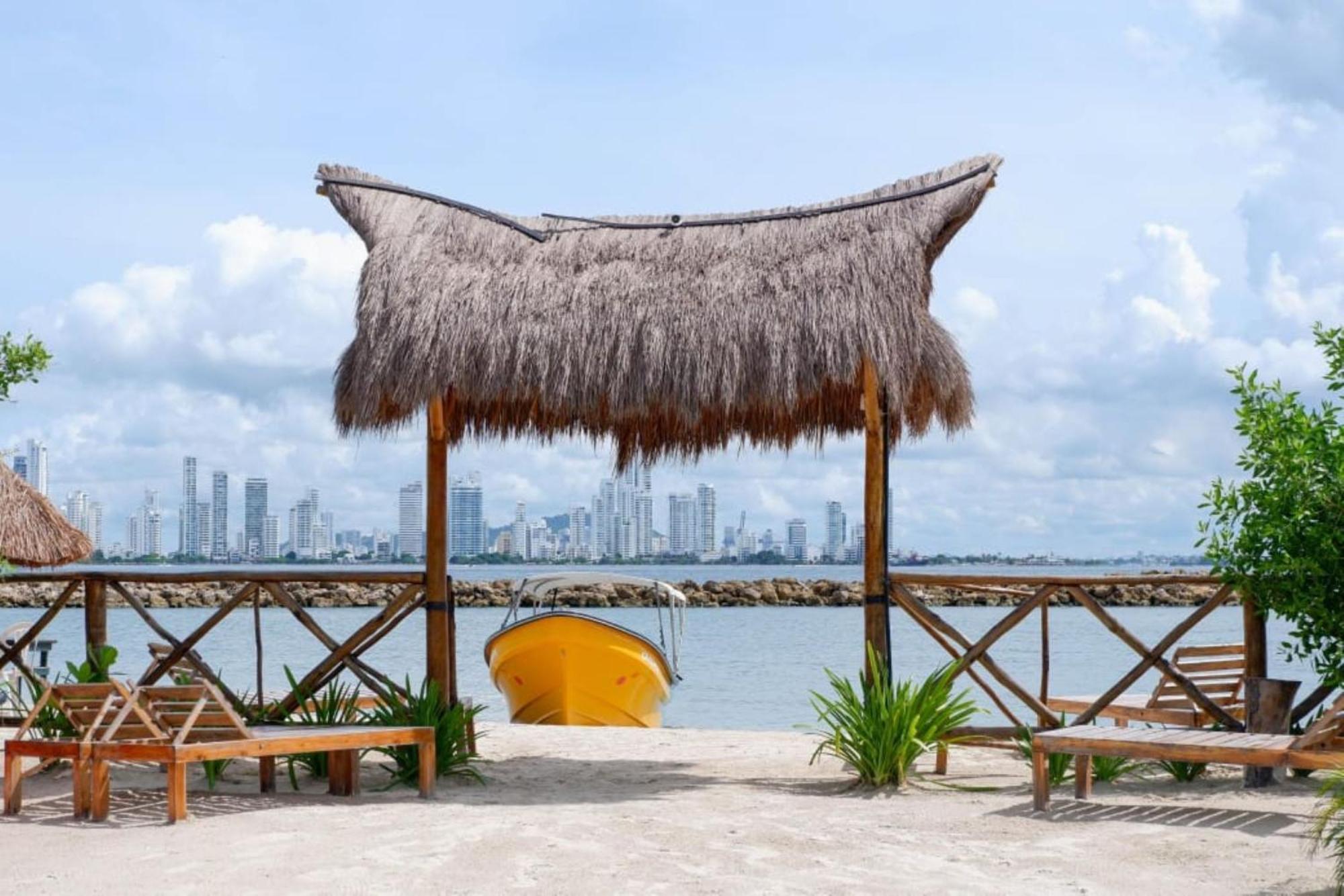 Amalife Beach Club & Hotel Тьерра-Бомба Экстерьер фото